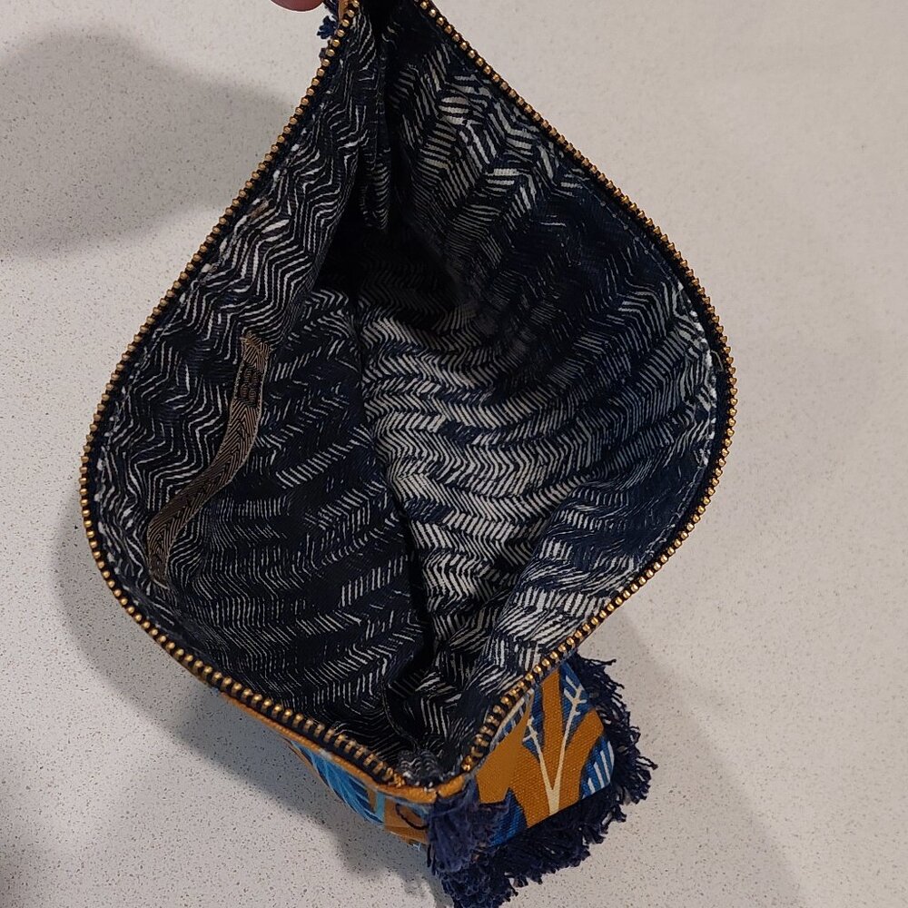 Inouitoosh Paris, France Blue Leaves Fringe Zip Pouch Case - Picture 8 of 11